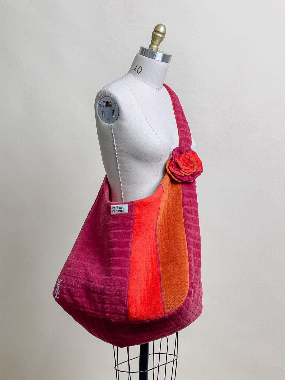 HORSESHOE BAG #3 (DESIGNER), by Re/lax Remade, is featured in the WeWearAustralian New York 2025 showcase.