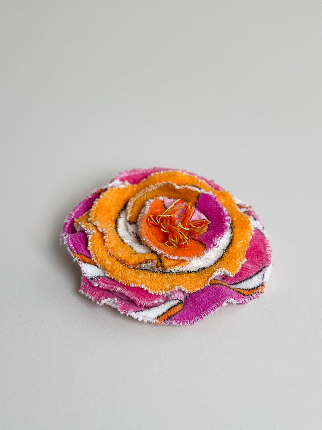 Part of the Sequel collection this Re/lax Rosette #13 by Sophia is meticulously handmade by Re/lax Remade artisans.